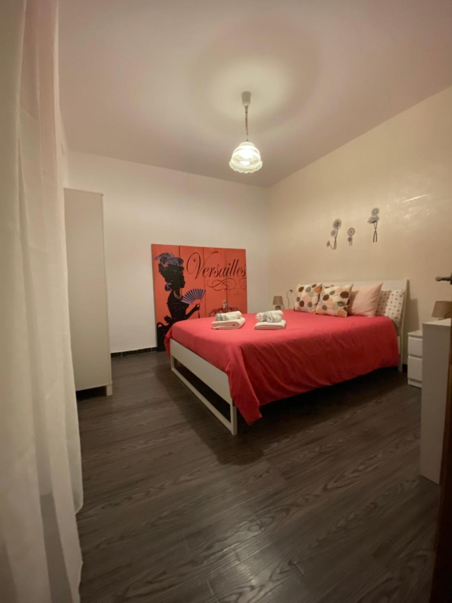 Apartamento Callejon Del Beso Seville Luaran gambar